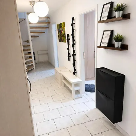 Moderne Auf 2 Etagen In Wuppertal-ronsdorf * وبرتال